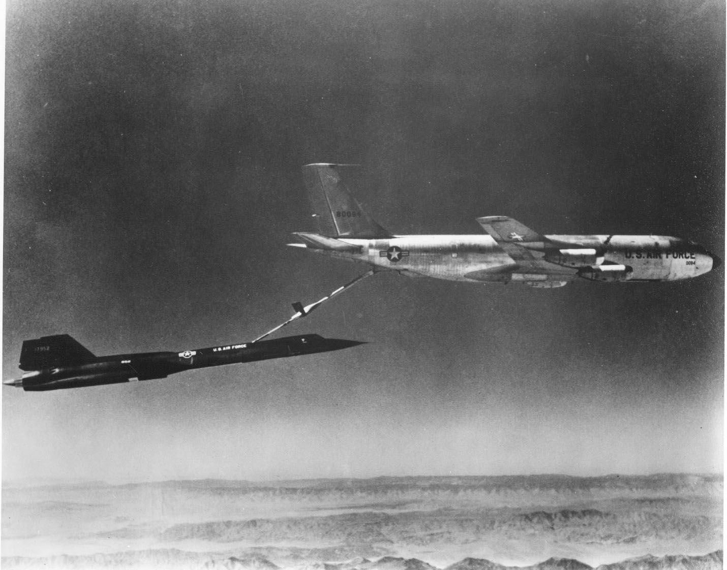 SR-71A 61-7952 refuelling from KC-135 58-0094, in a U.S. Air Force photograph.